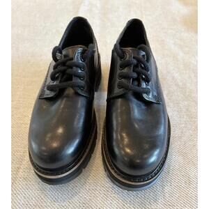Clarks Orianna Derby Oxford Shoes Womens 9.5M Black Lace Up Casual Dark Academia